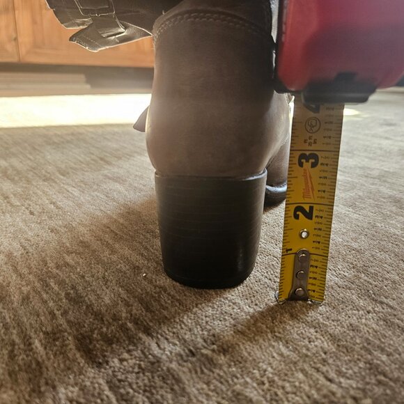 Frye Women's Engineer Harness Boot 8 B Stacked Heel Taupe Grey - Picture 6 of 6